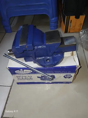 Kenfria 100mm Fixed Base Bench Vice
