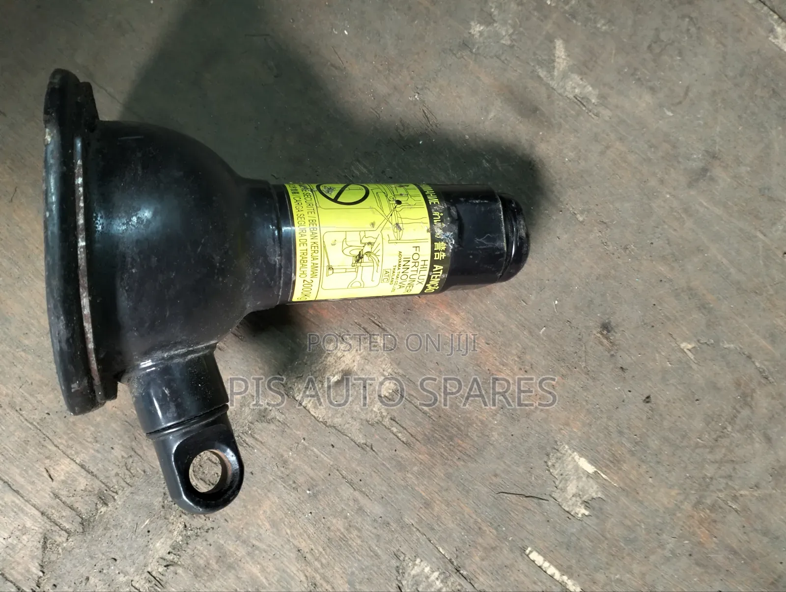 Toyota Fortuner Jack Lift 4wd