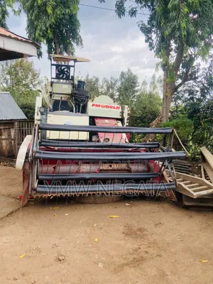 FMWORLD Tracked Combine Harvester