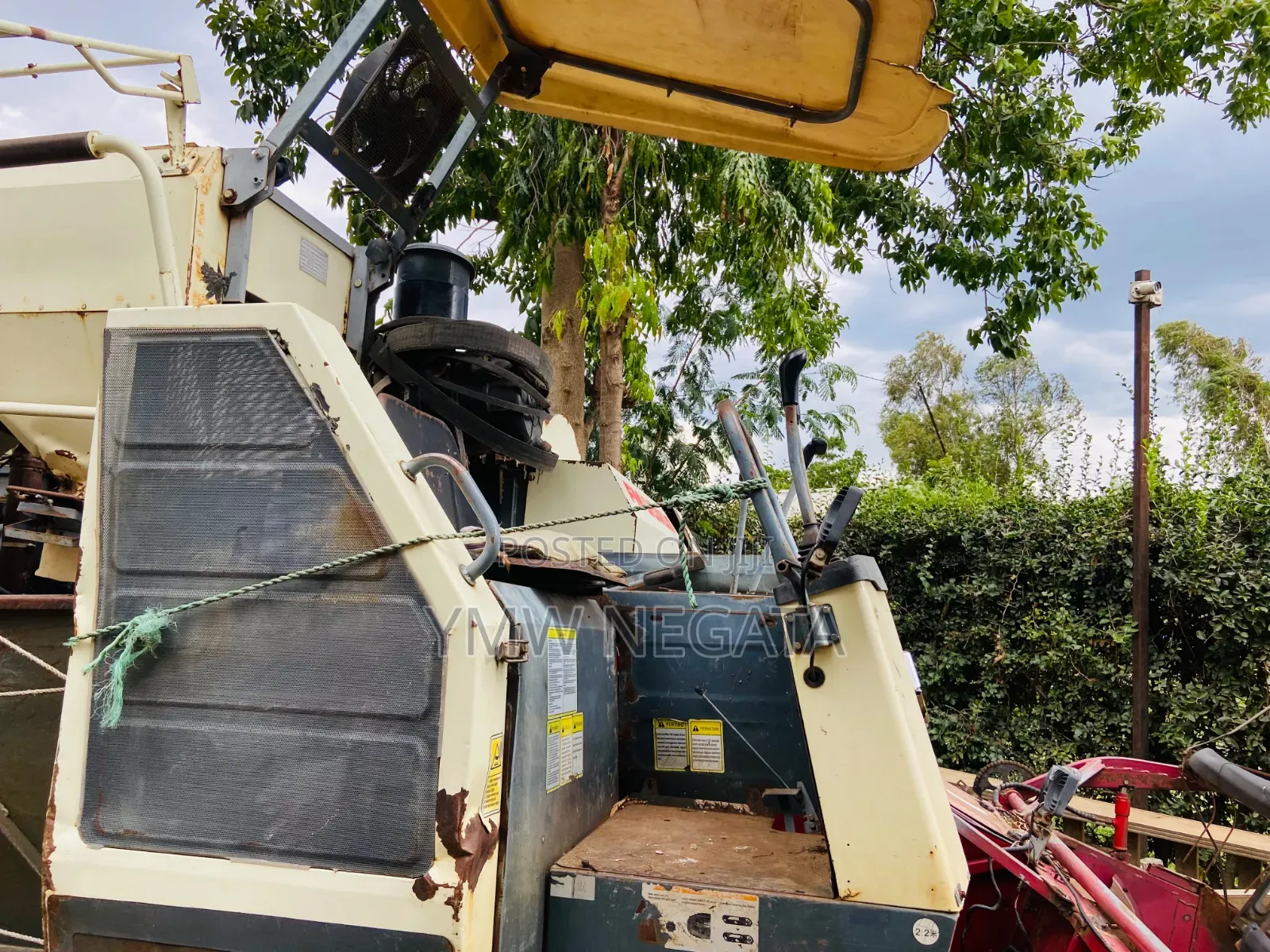 FMWORLD Tracked Combine Harvester