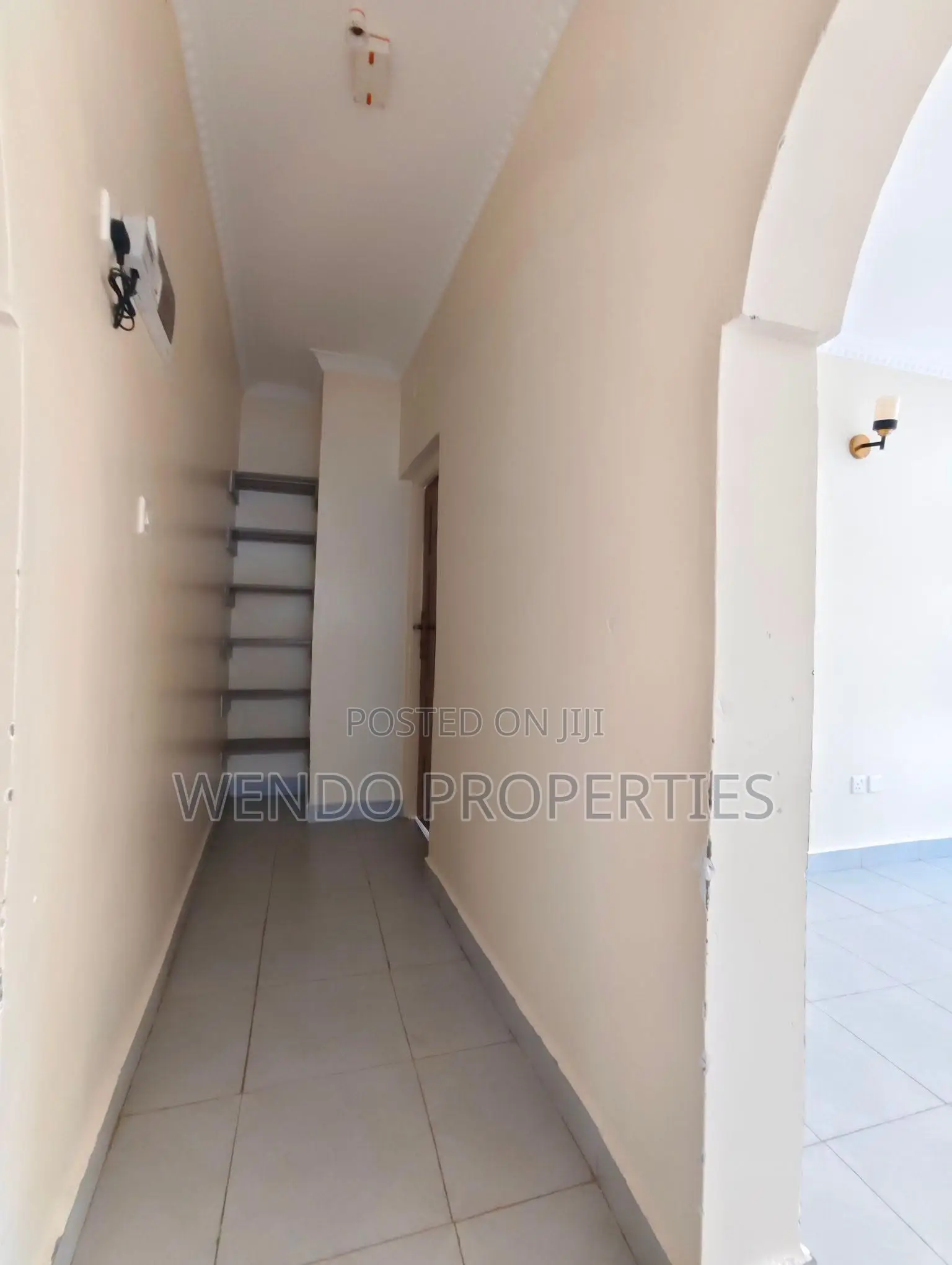 3bdrm Bungalow in Ngong CBD for rent