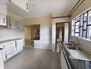 3bdrm Bungalow in Ngong CBD for rent