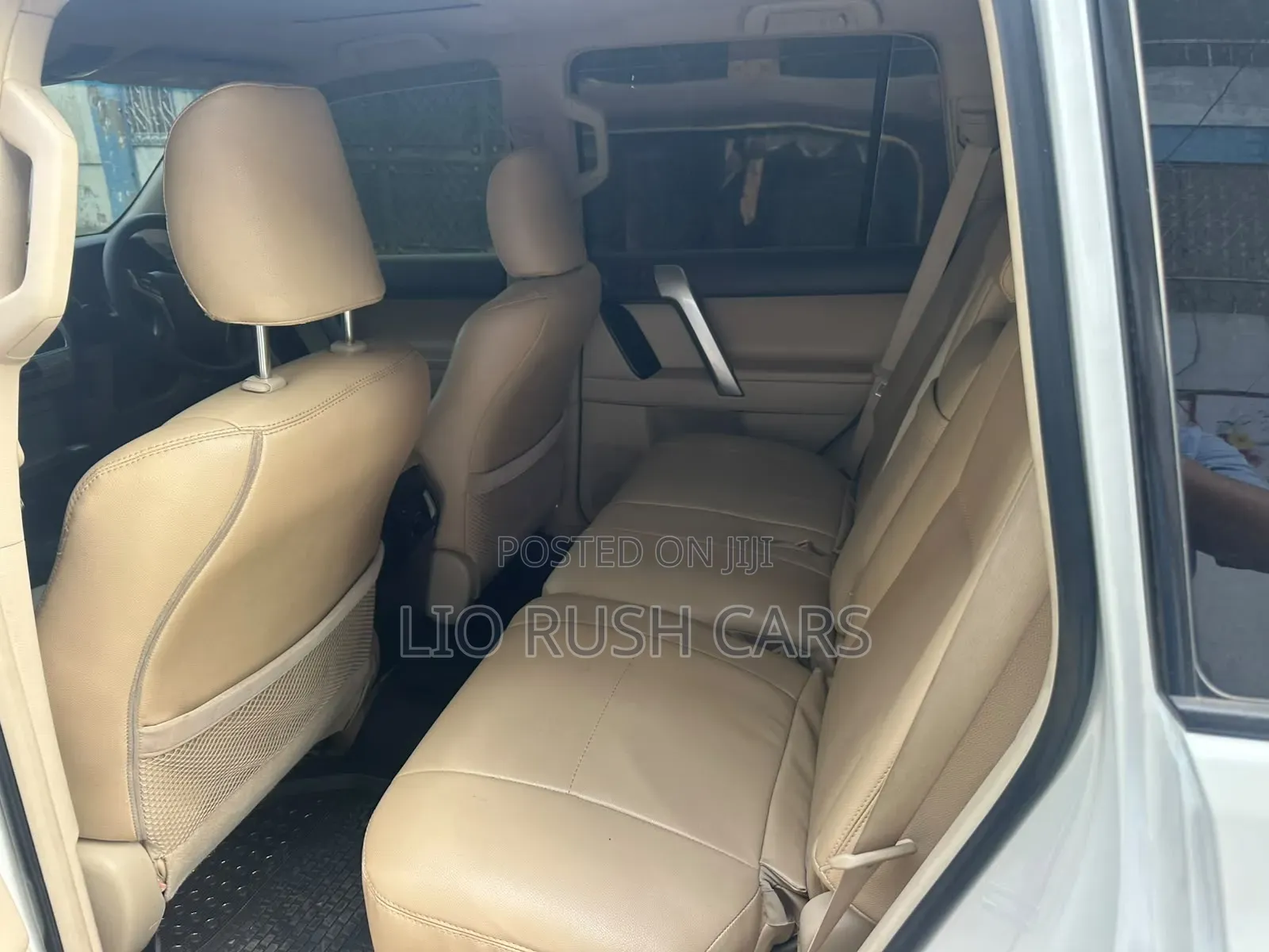 Toyota Land Cruiser Prado 2019 White