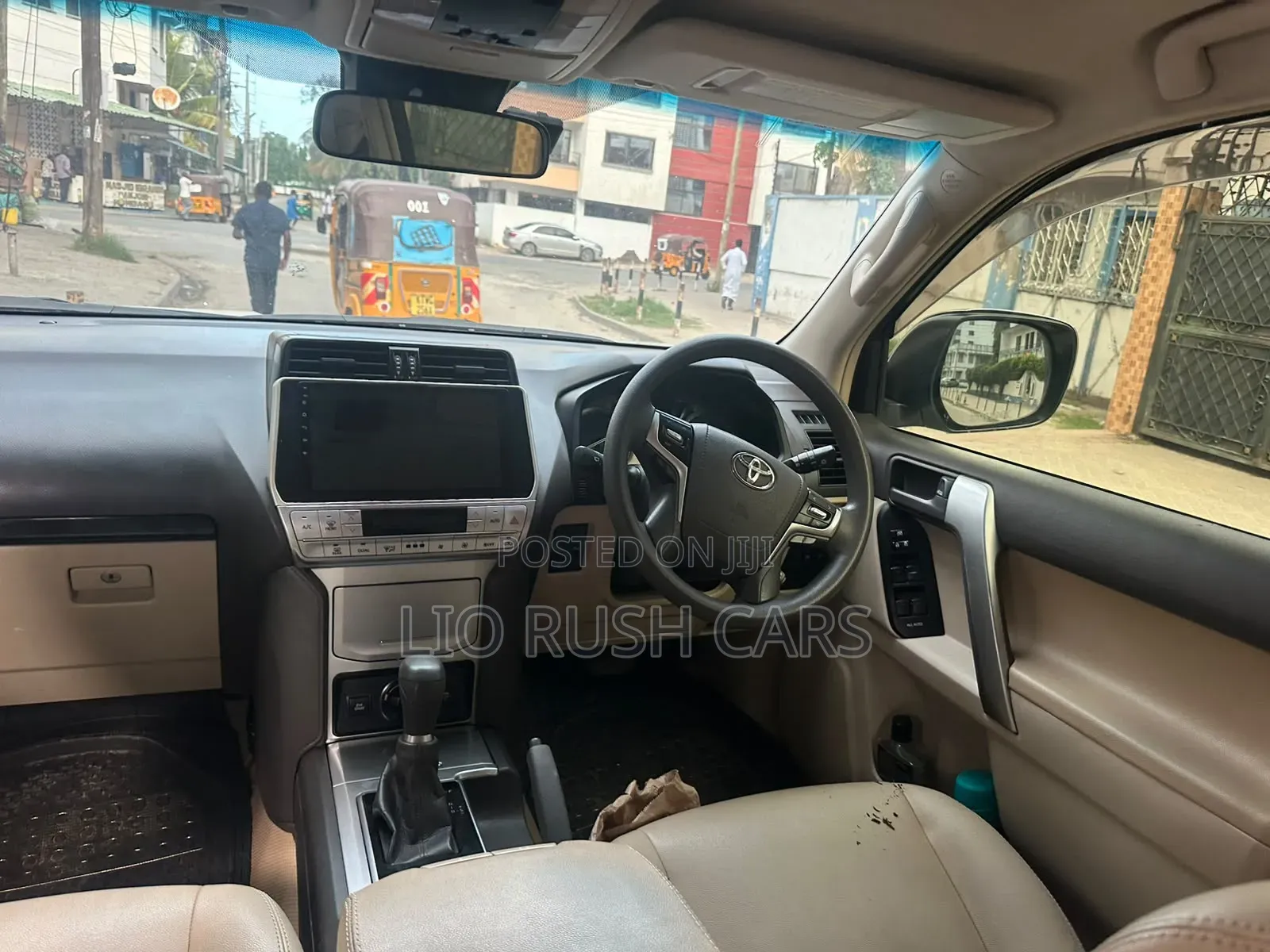Toyota Land Cruiser Prado 2019 White