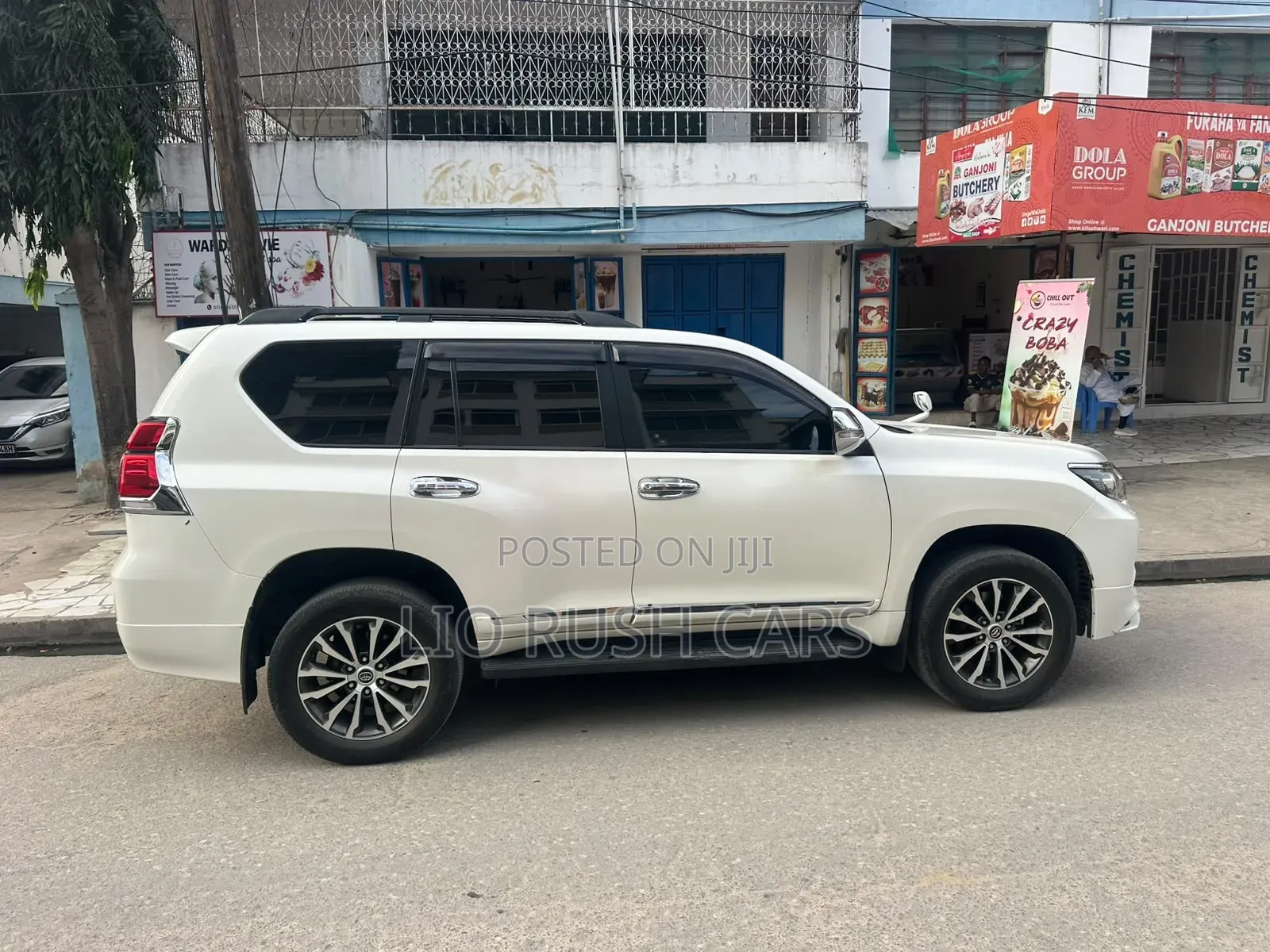 Toyota Land Cruiser Prado 2019 White