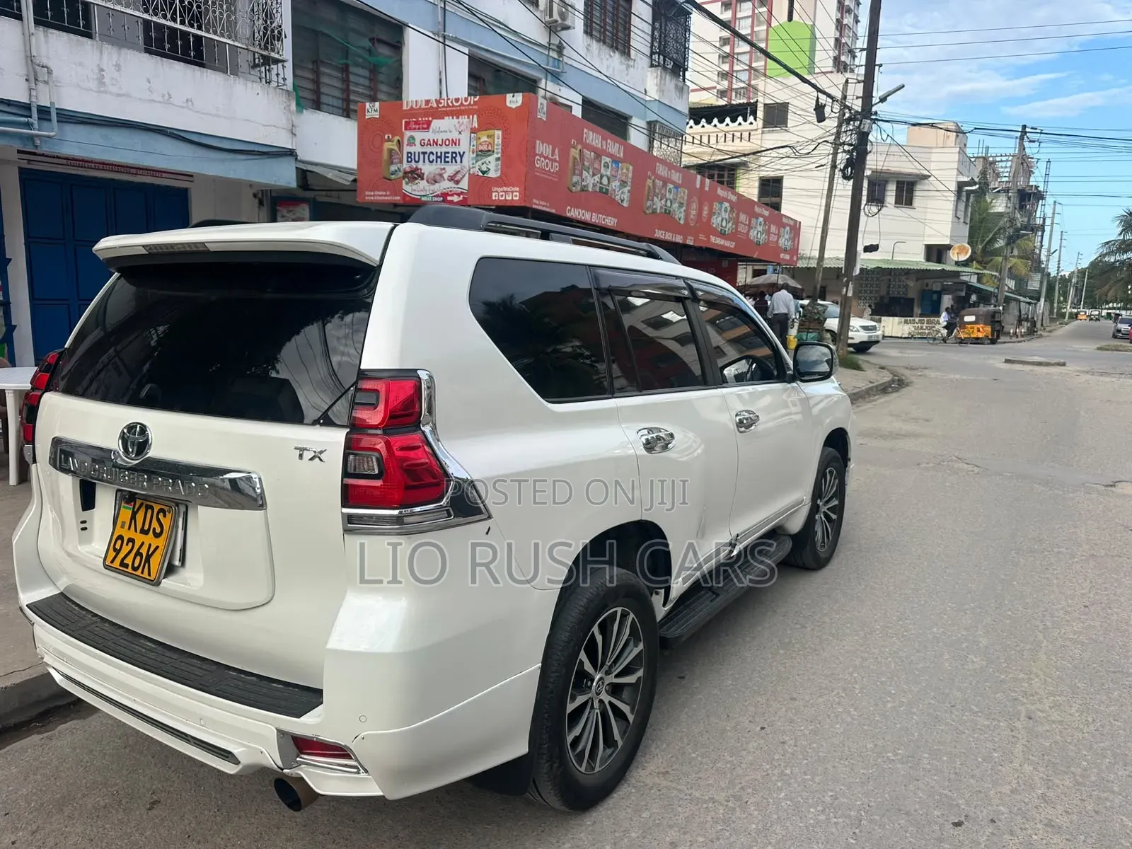 Toyota Land Cruiser Prado 2019 White