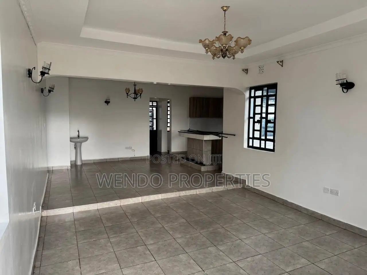 3bdrm Bungalow in Ngong CBD for rent
