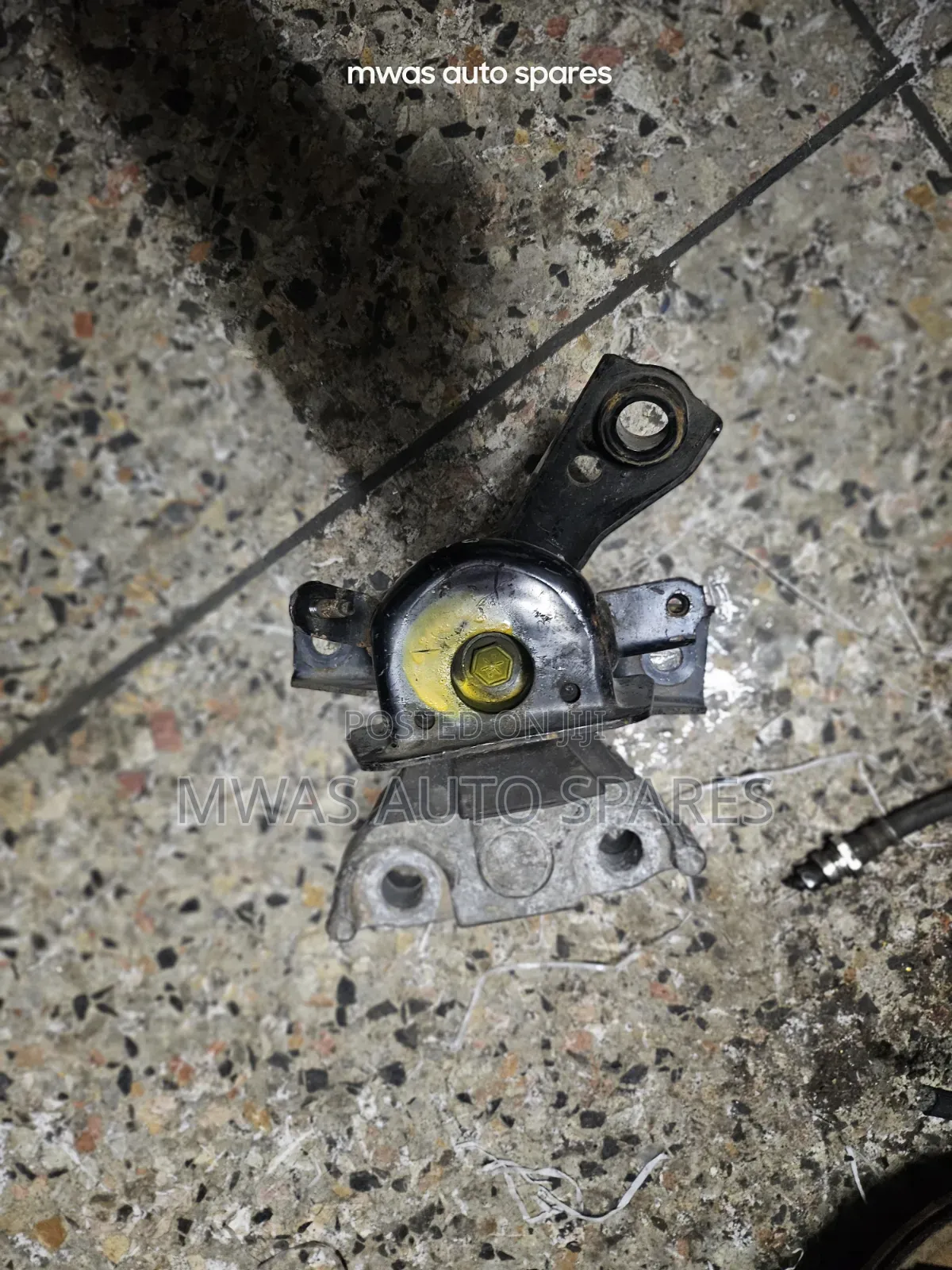 Toyota Rav4 Engine Mounting Available in Excellent Condition