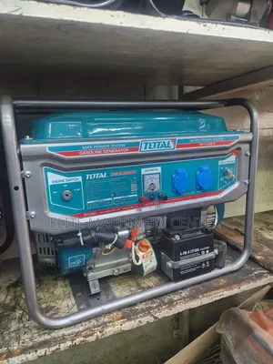 Total 5.5kW Gasoline Generator (Model TP155001) 7.5 KVA