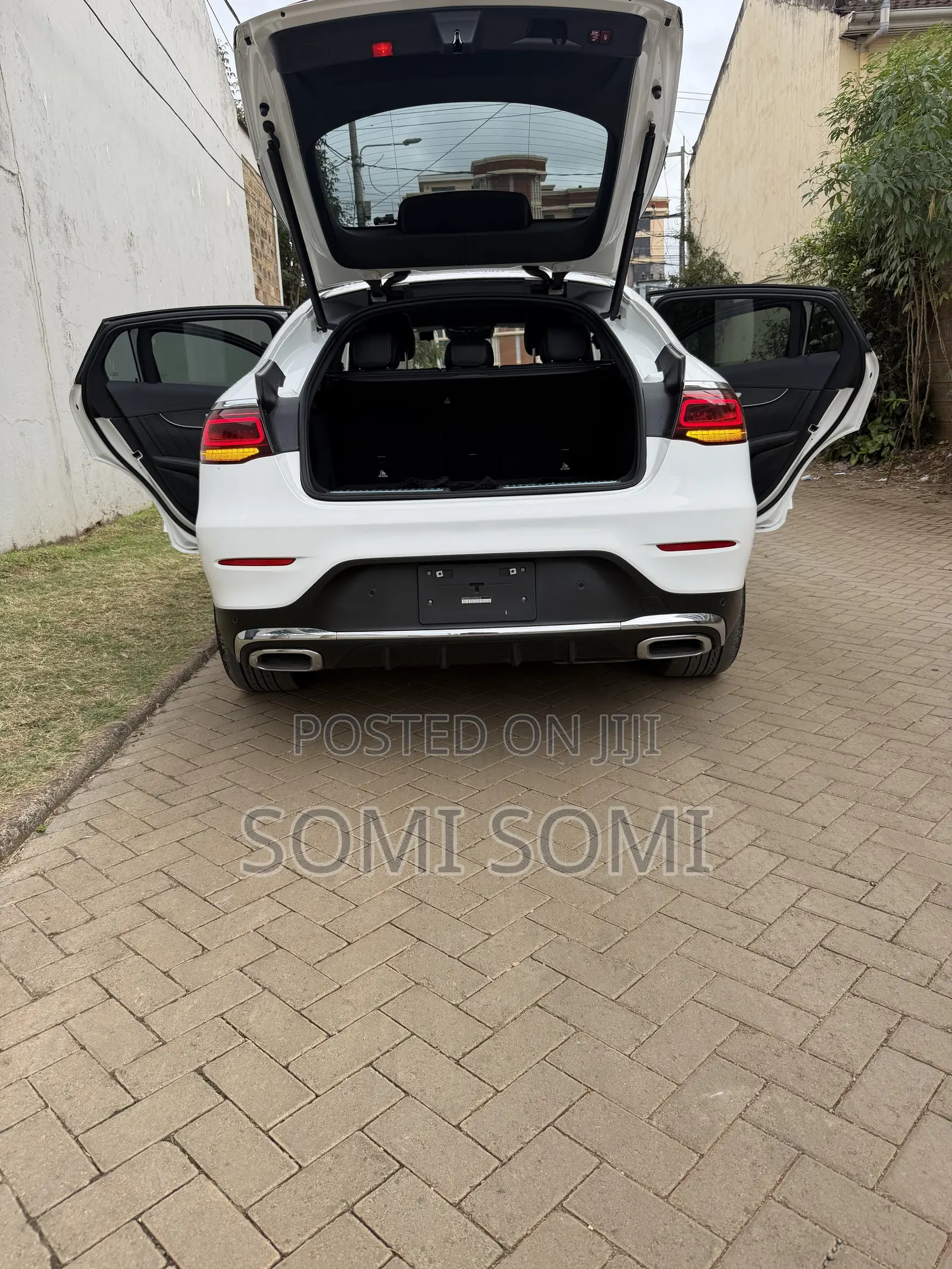 Mercedes-Benz GLC-Class 2019 White