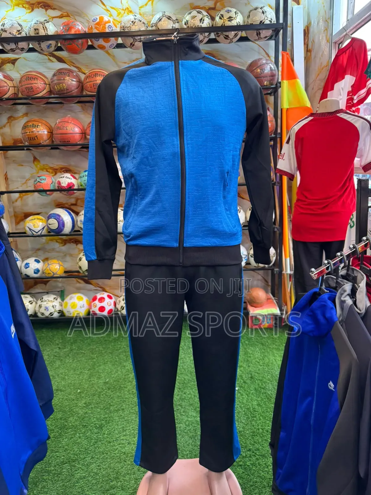 Plain Men's Tracksuits