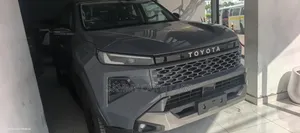 New Toyota Hilux 2026 Gray