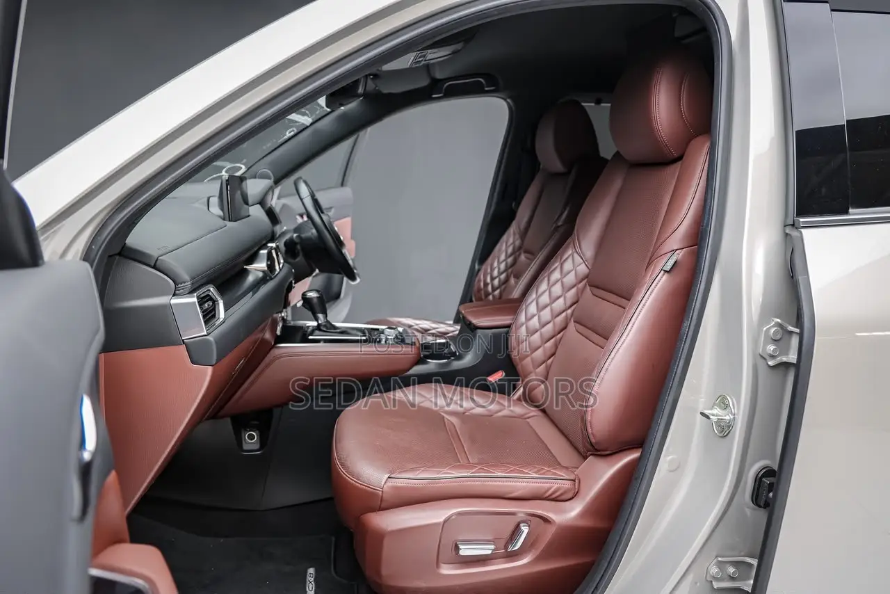 Mazda CX-8 2019 Beige