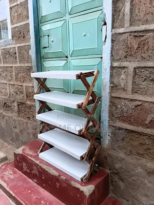 30 Shoes Brown and White Safi.