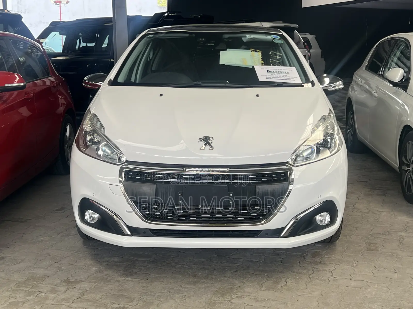 Peugeot 208 2019 White