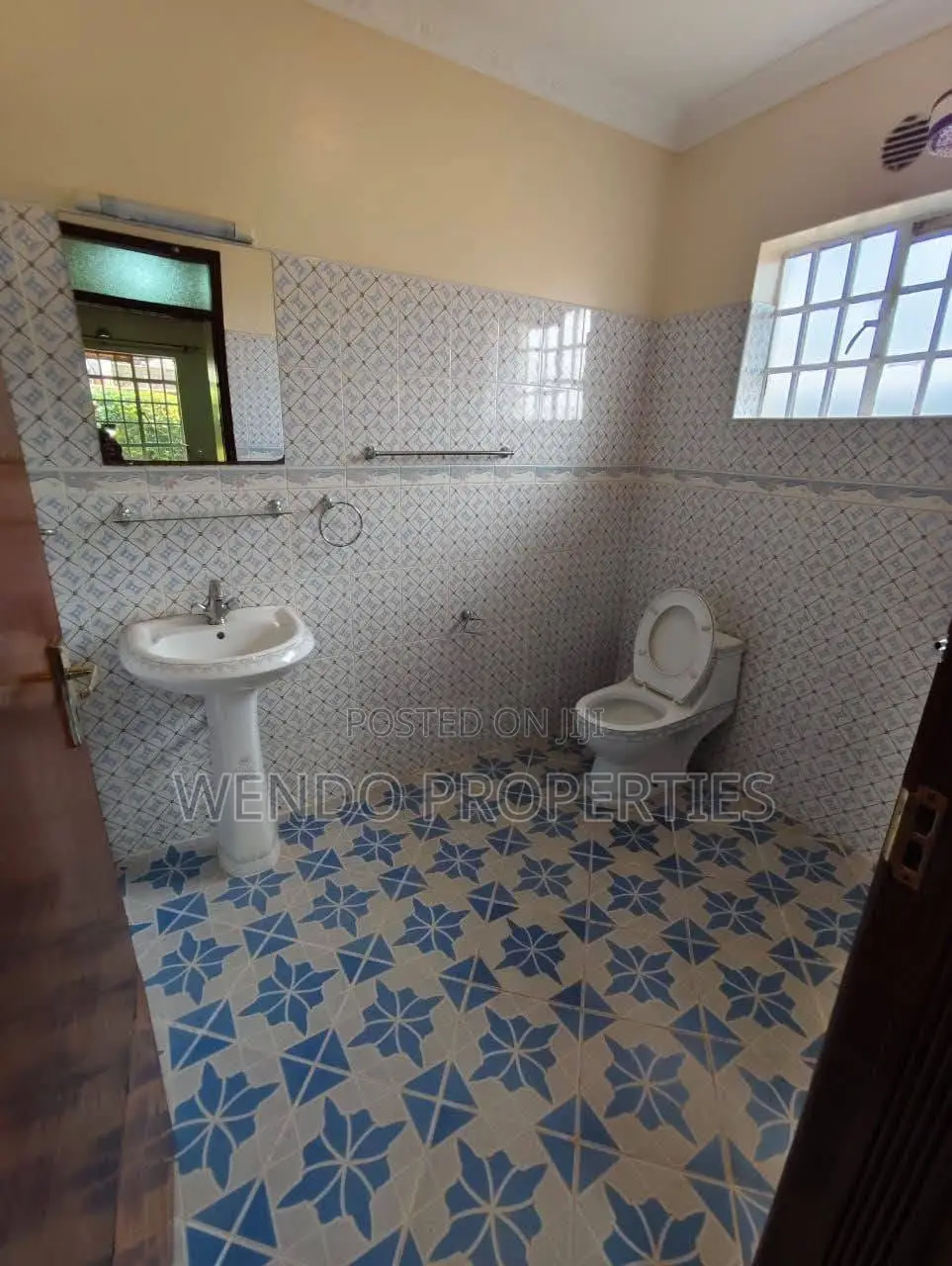 3bdrm Bungalow in Matasia for rent