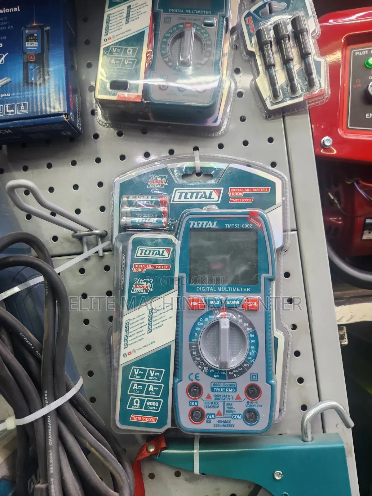 Total Digital AC Clamp Meter