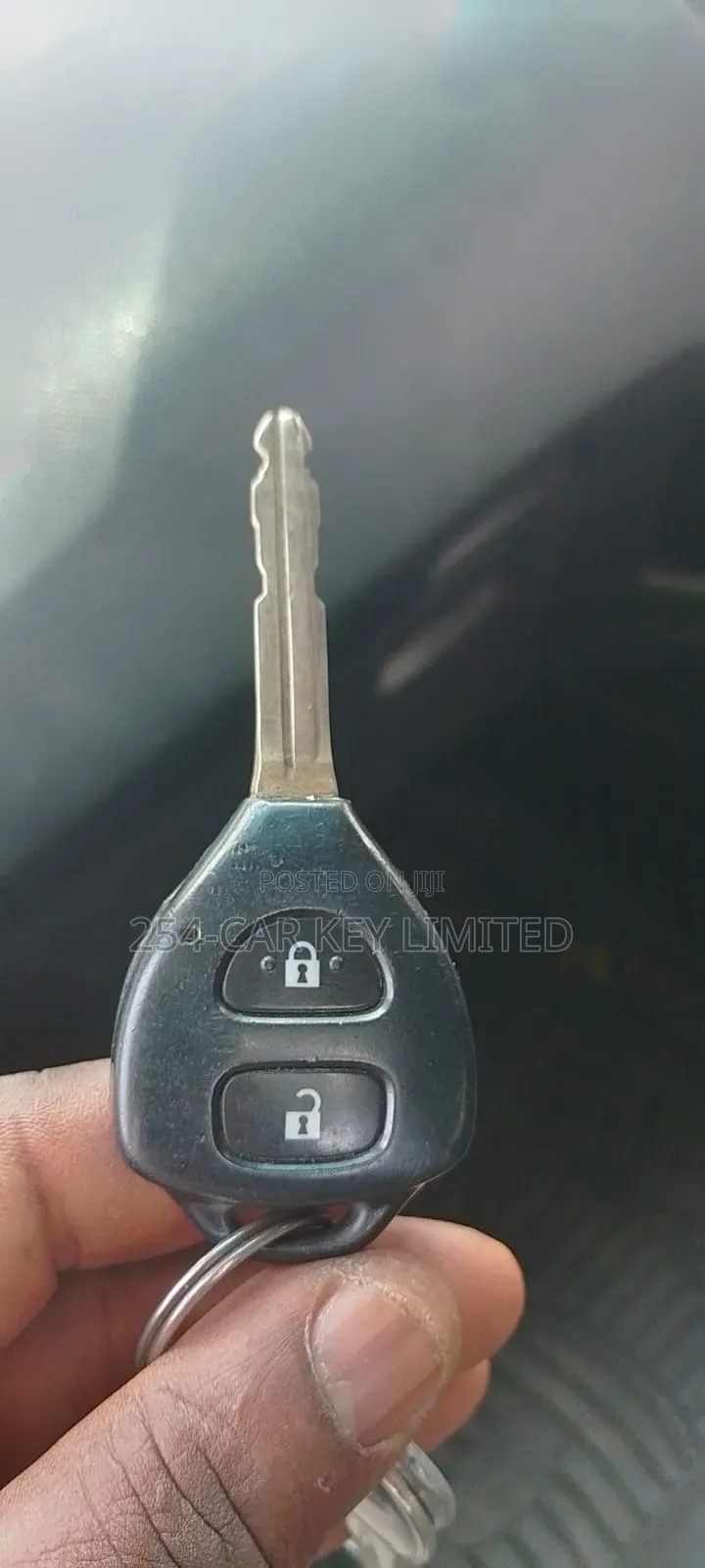 Toyota Fielder Remote Programming