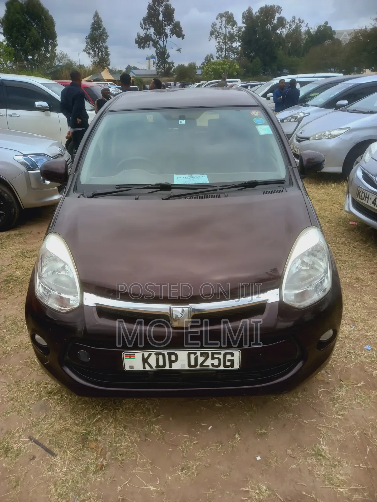 Toyota Passo 2015 Maroon