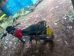 Bajaj Boxer 150 UG 2018 Red