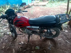 Bajaj Boxer 150 UG 2018 Red