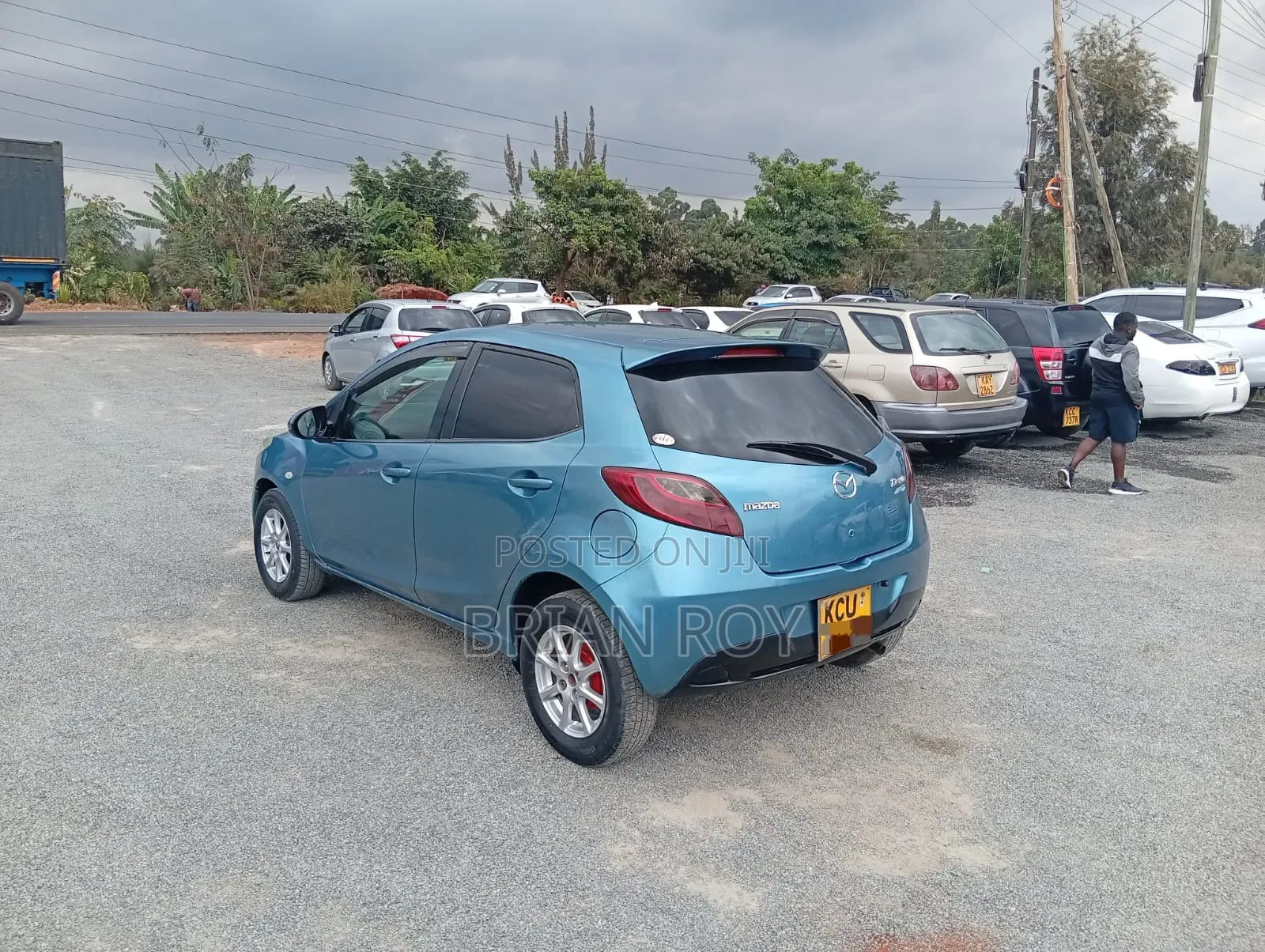 Mazda Demio 2013 Blue