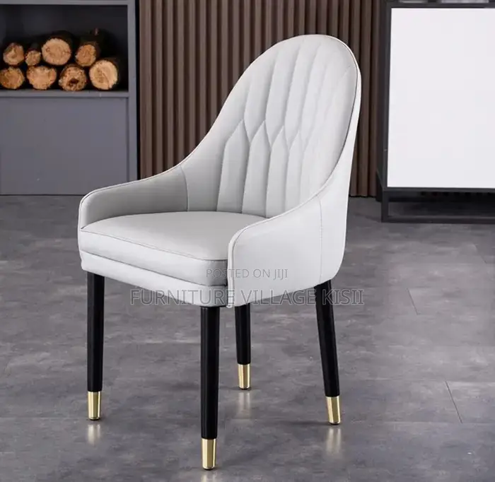 HomeFurnitutre;Luxury Tufted Dinig Chair