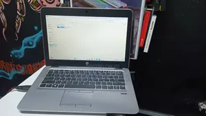 Laptop HP EliteBook 820 G3 8GB Intel Core i5 SSD 128GB