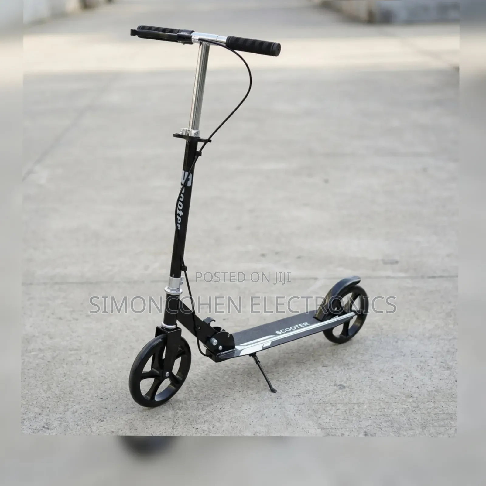 Foldable Kick Scooter With Handbrake and Kickstand