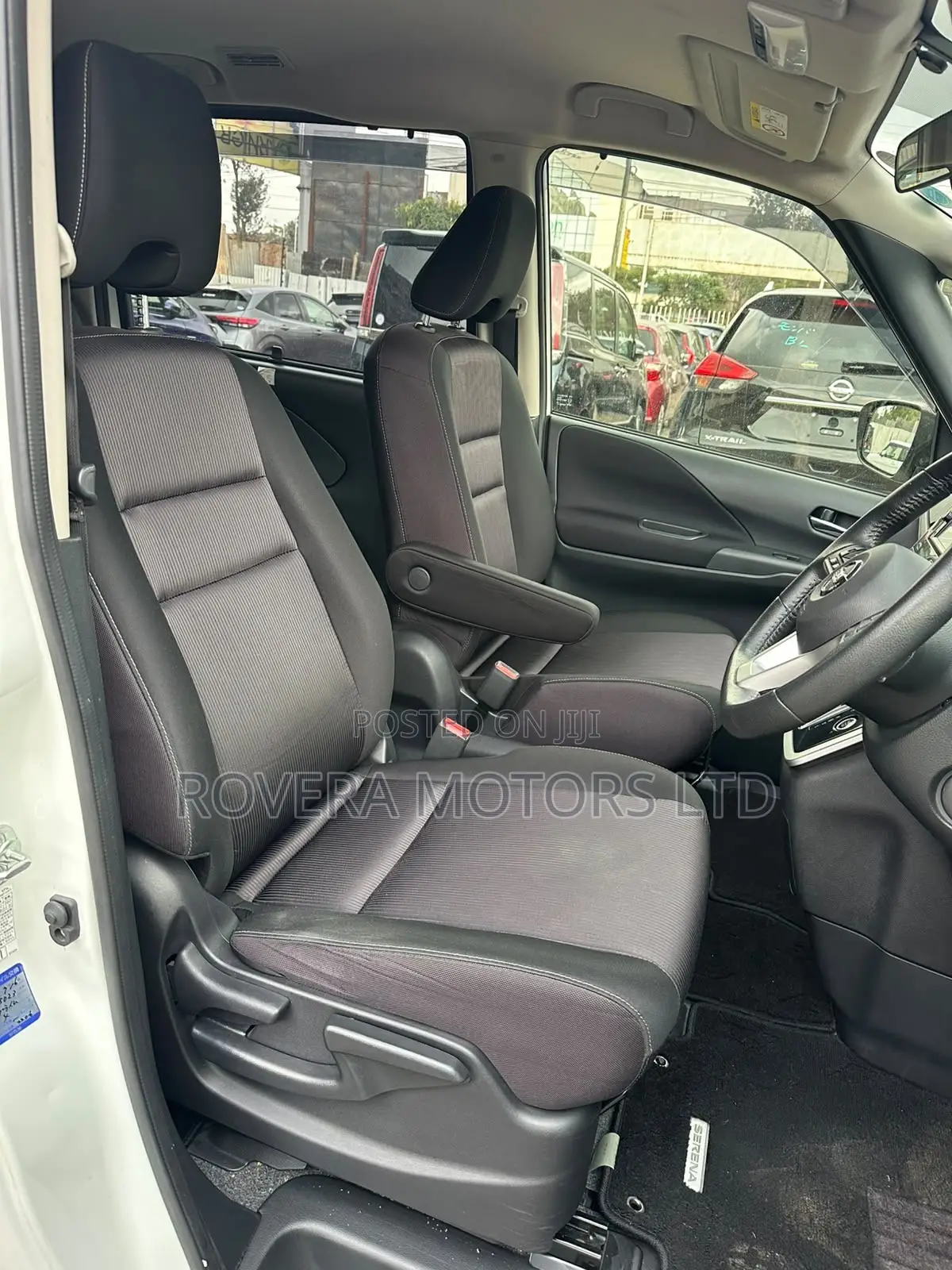 Nissan Serena 2019 White