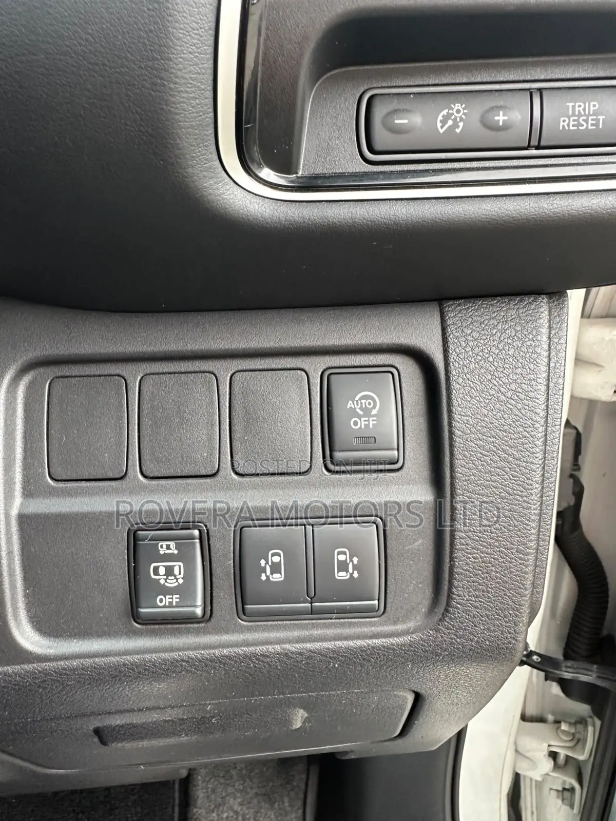 Nissan Serena 2019 White