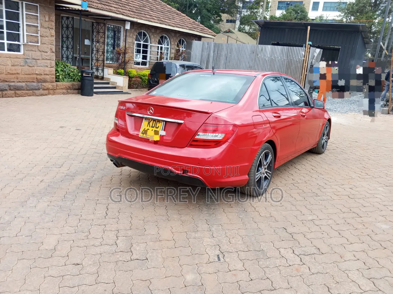 Mercedes-Benz C180 2014 Red