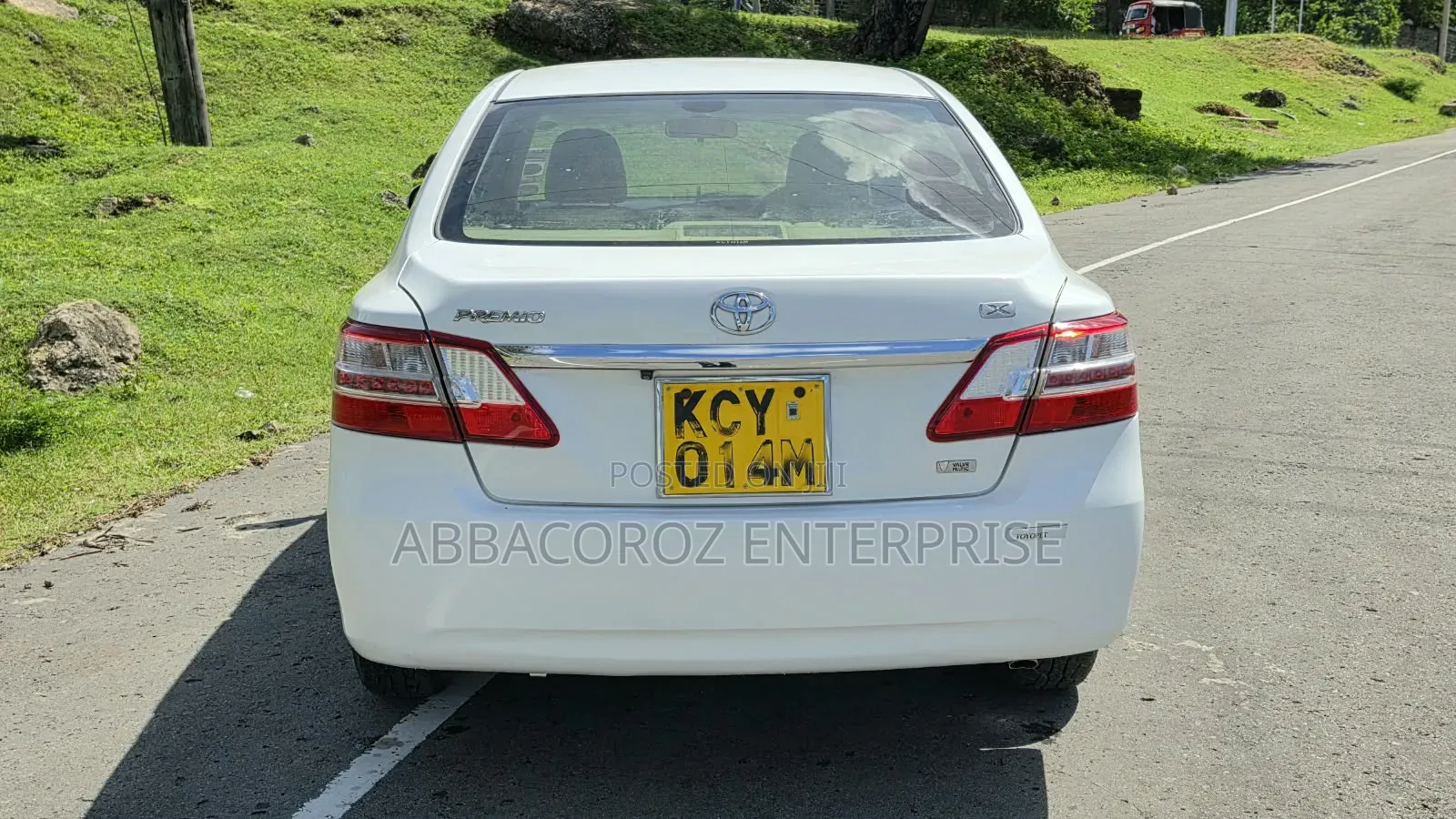 Toyota Premio 2013 White