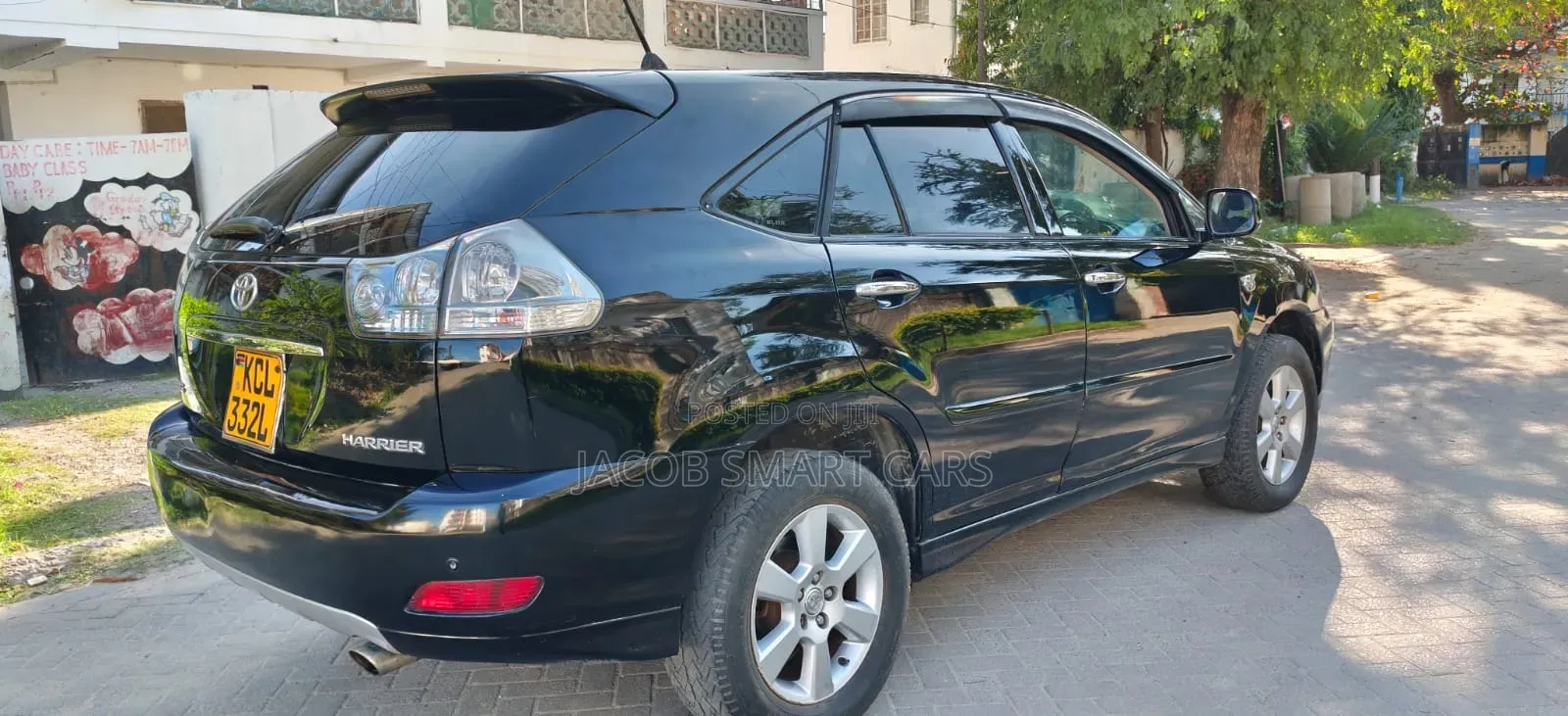 Toyota Harrier 2010 Black