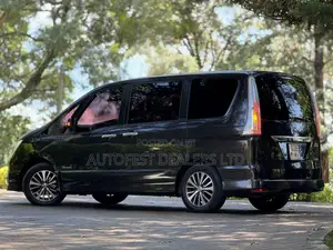 Nissan Serena 2014 Black
