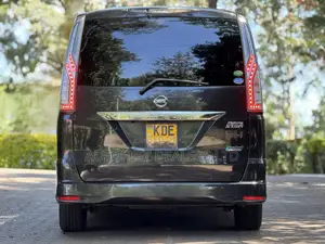 Nissan Serena 2014 Black