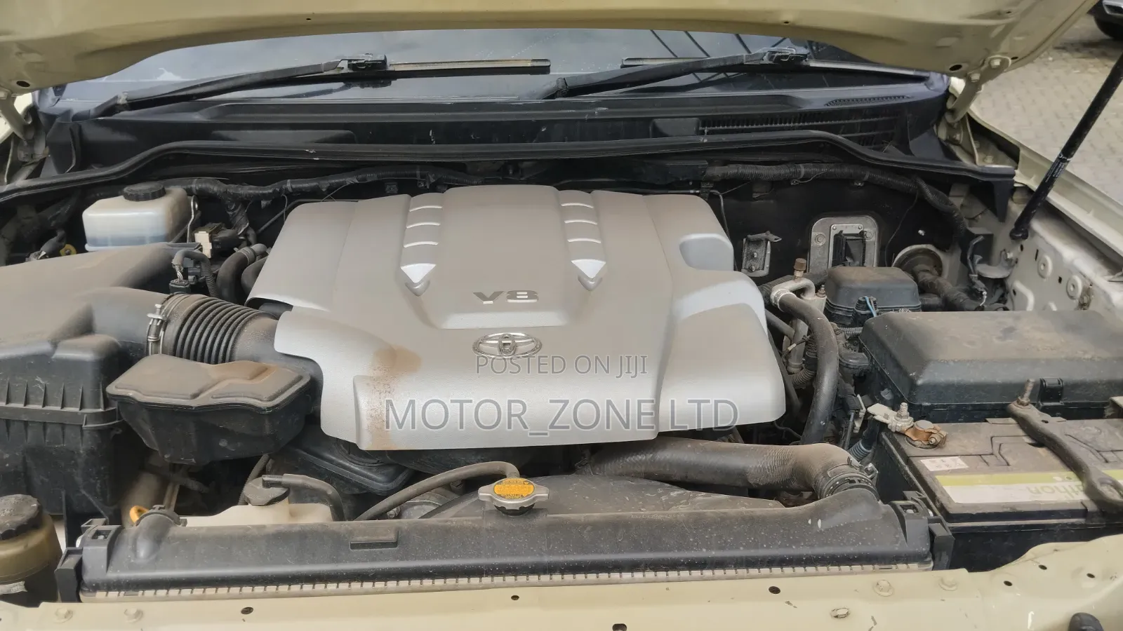 Toyota Land Cruiser 2008 Beige