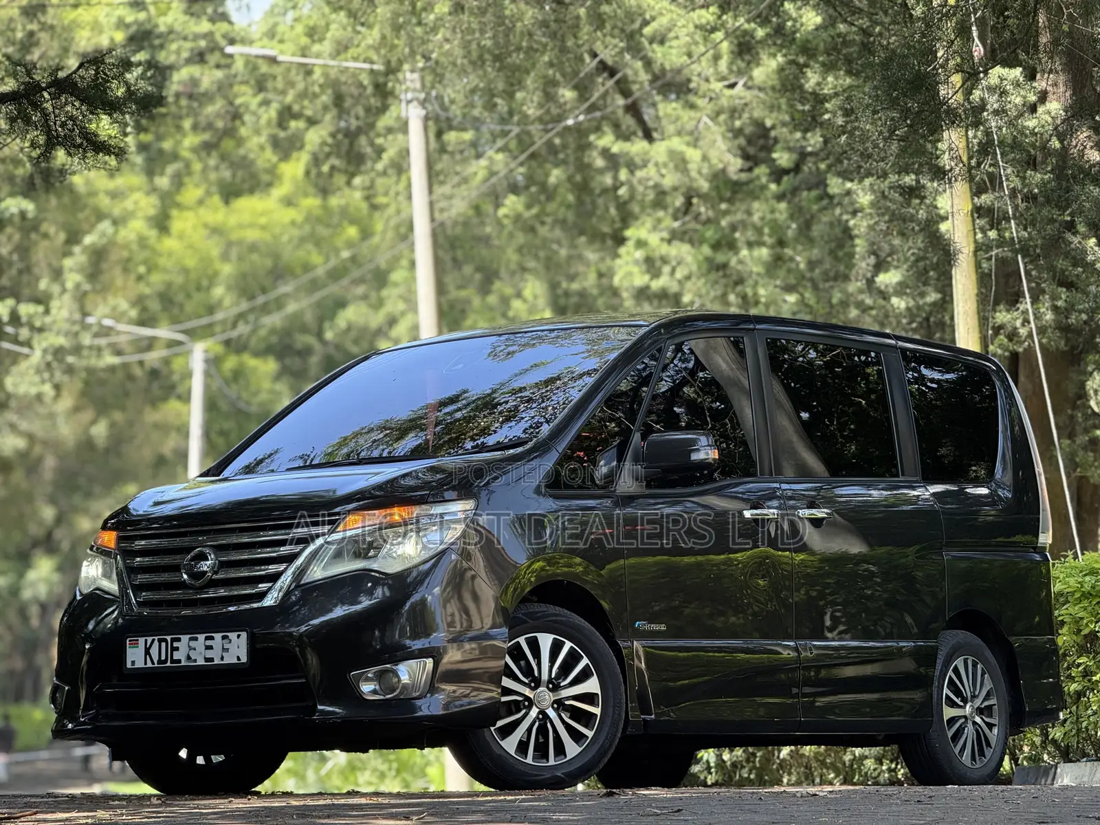 Nissan Serena 2014 Black