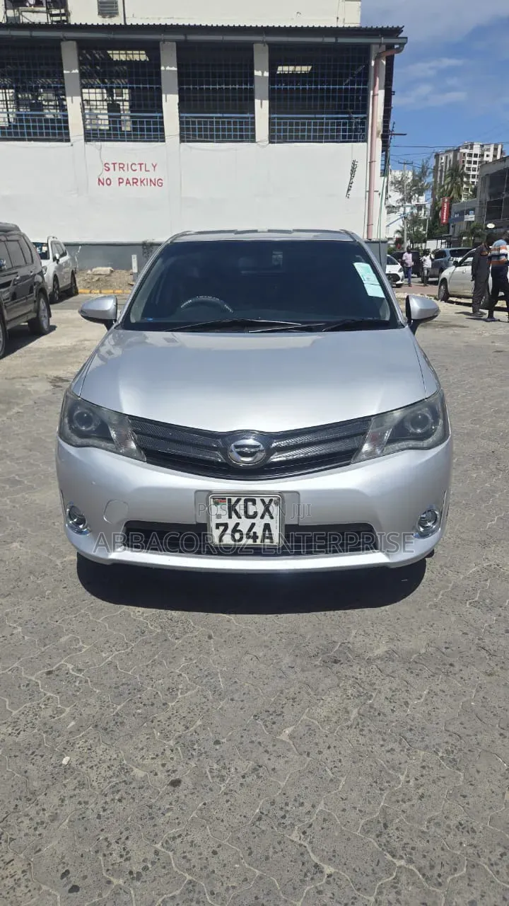 Toyota Axio 2014 Silver