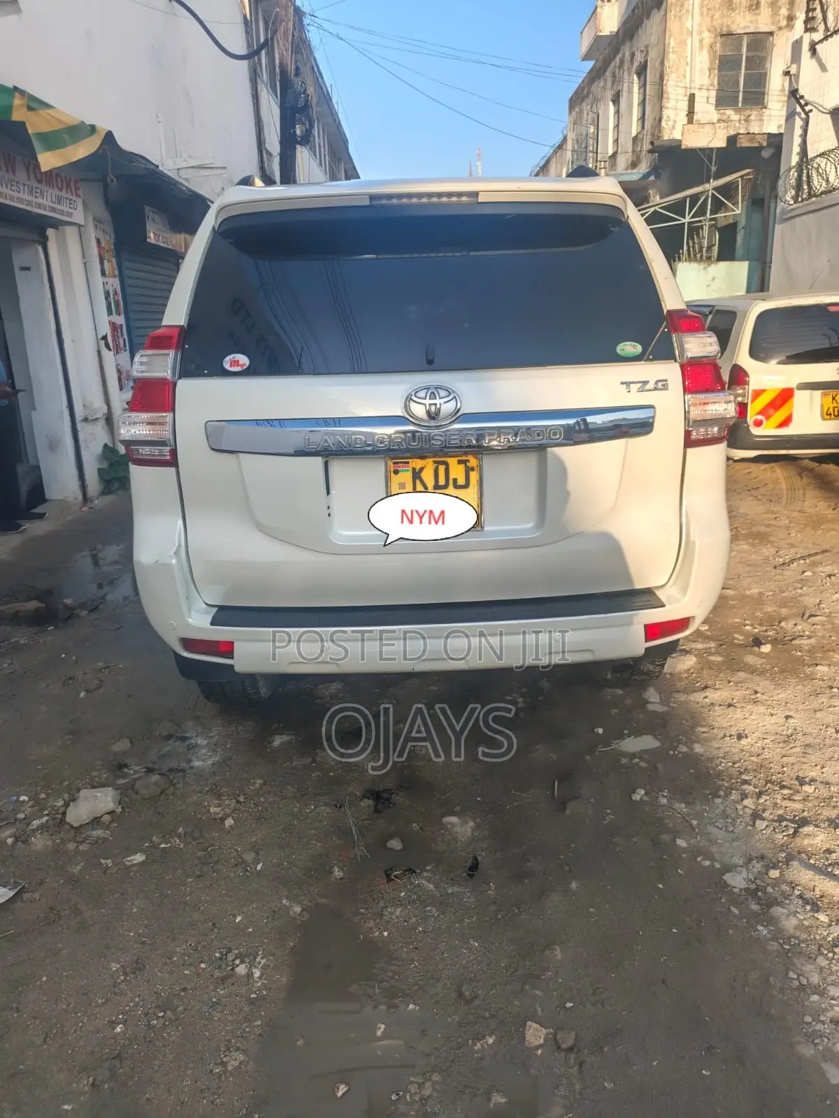Toyota Land Cruiser Prado 2015 White