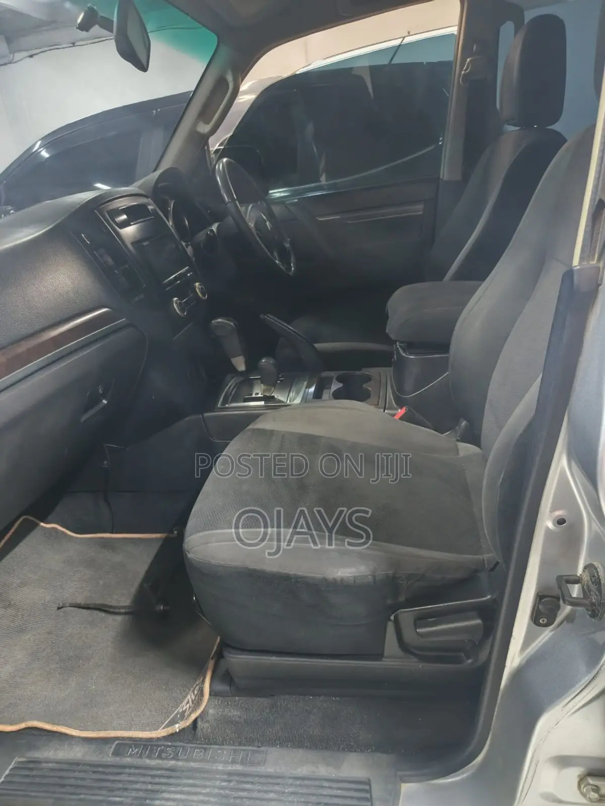 Mitsubishi Pajero 2019 Gray