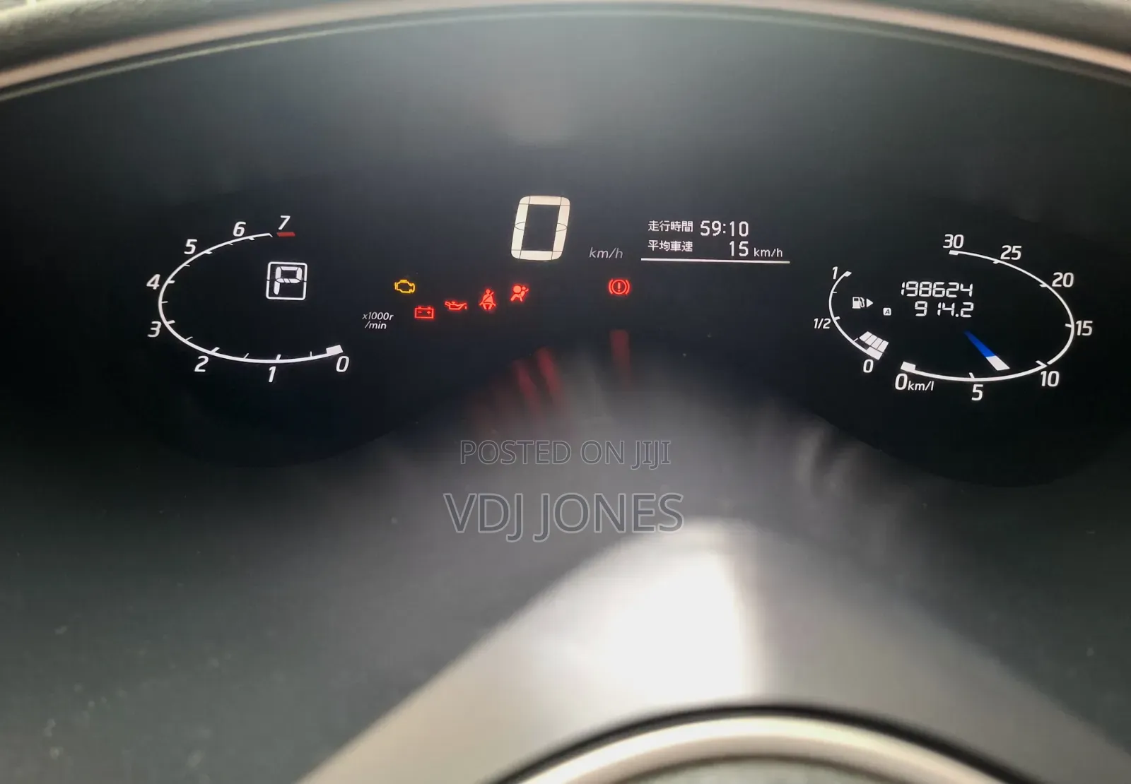 Nissan Serena 2013 Silver