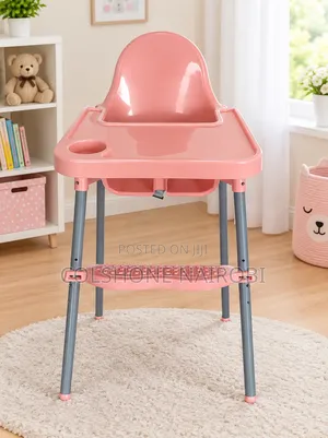 Baby High Chair With Feeding Tray and Footrest