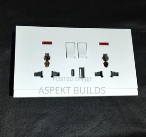 Dual Multifunctional Socket + USB