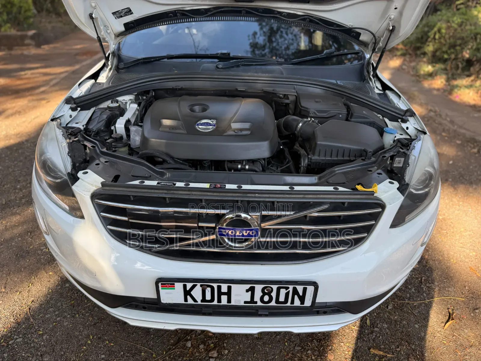 Volvo XC60 2015 White
