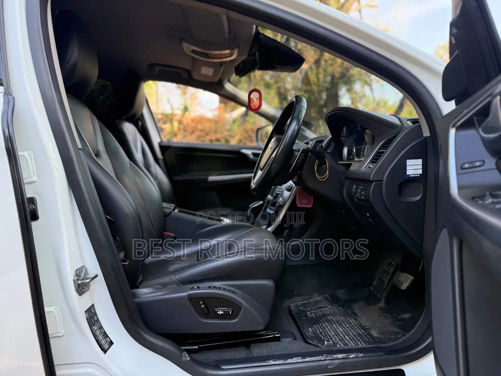 Volvo XC60 2015 White