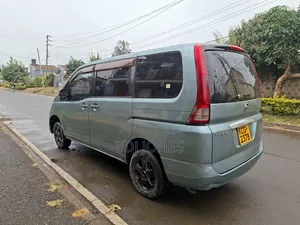 Nissan Serena 2009 Blue