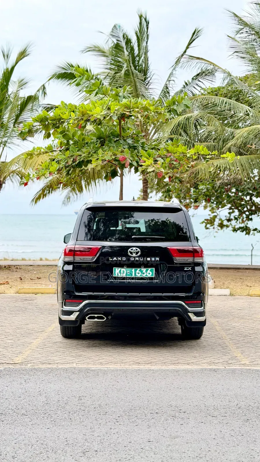 Toyota Land Cruiser Prado 2023 Black