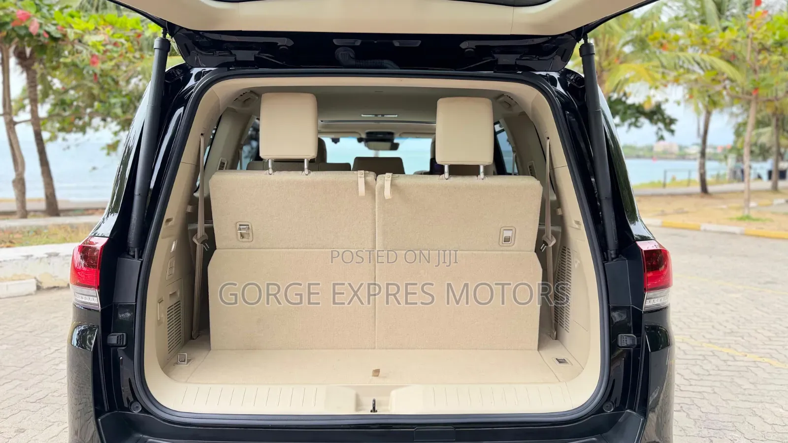Toyota Land Cruiser Prado 2023 Black