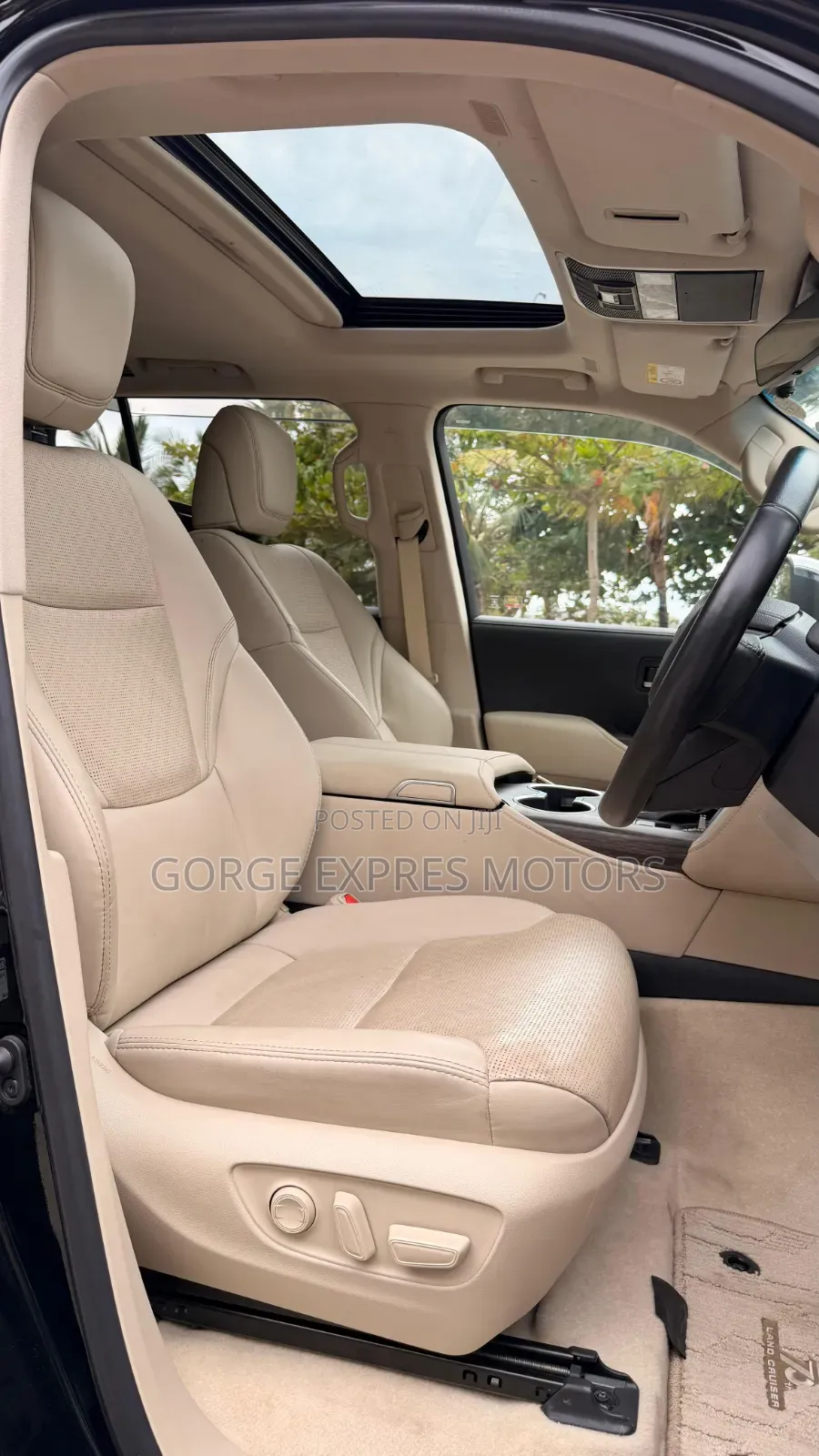 Toyota Land Cruiser Prado 2023 Black